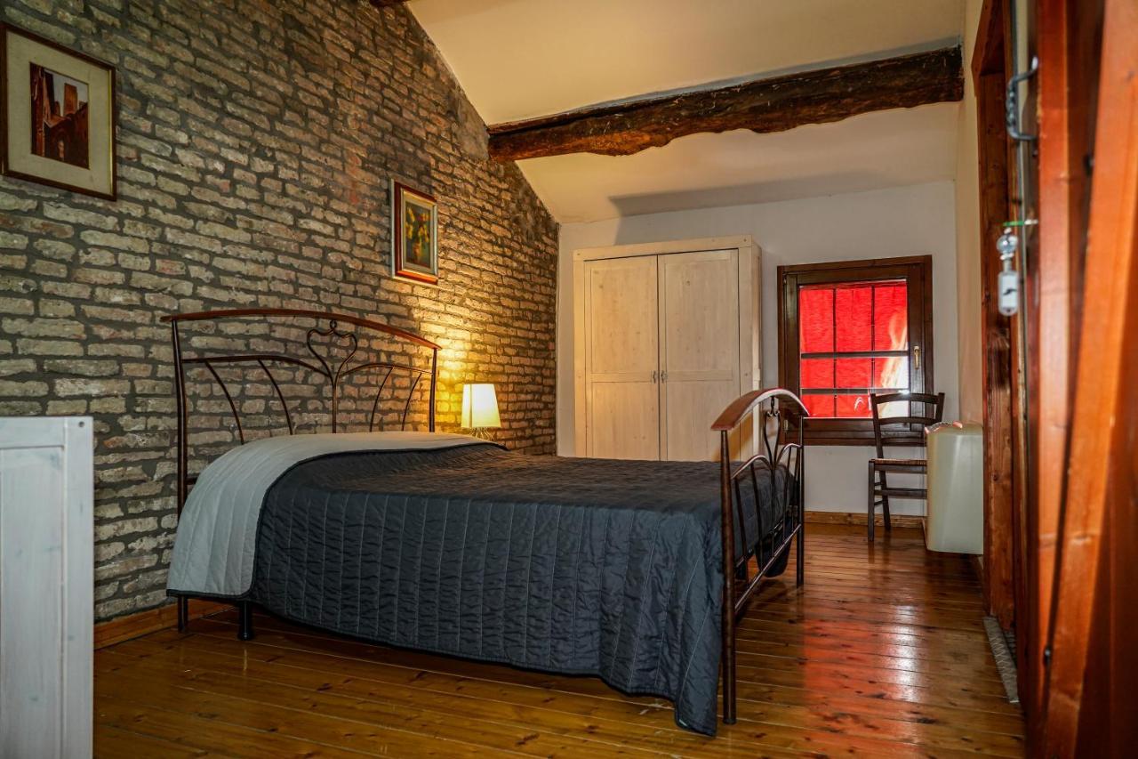 La Locanda Degli Artisti Medelana Ngoại thất bức ảnh