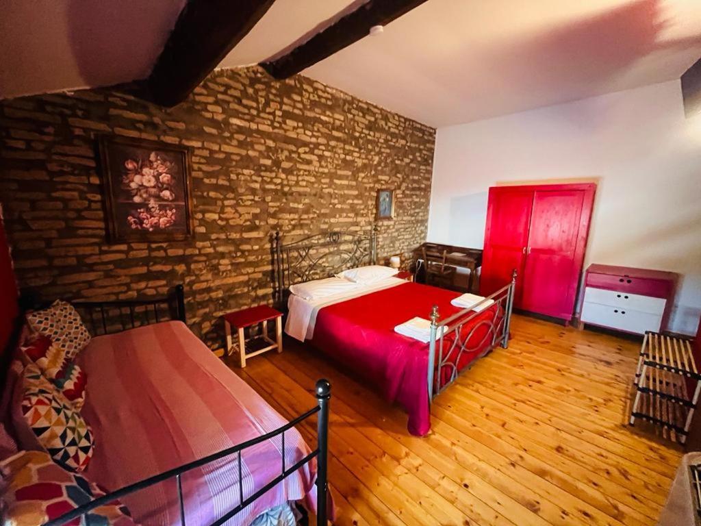 La Locanda Degli Artisti Medelana Ngoại thất bức ảnh